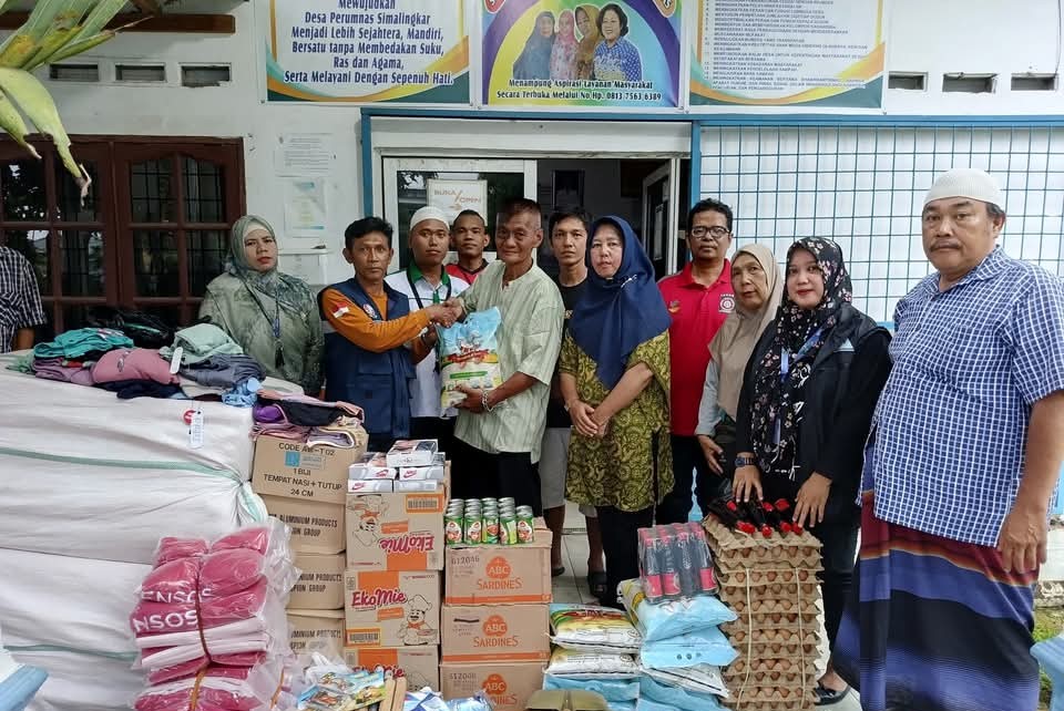 Galeri: PENYERAHAN BANTUAN - Dinas Sosial Kabupaten Deli Serdang
